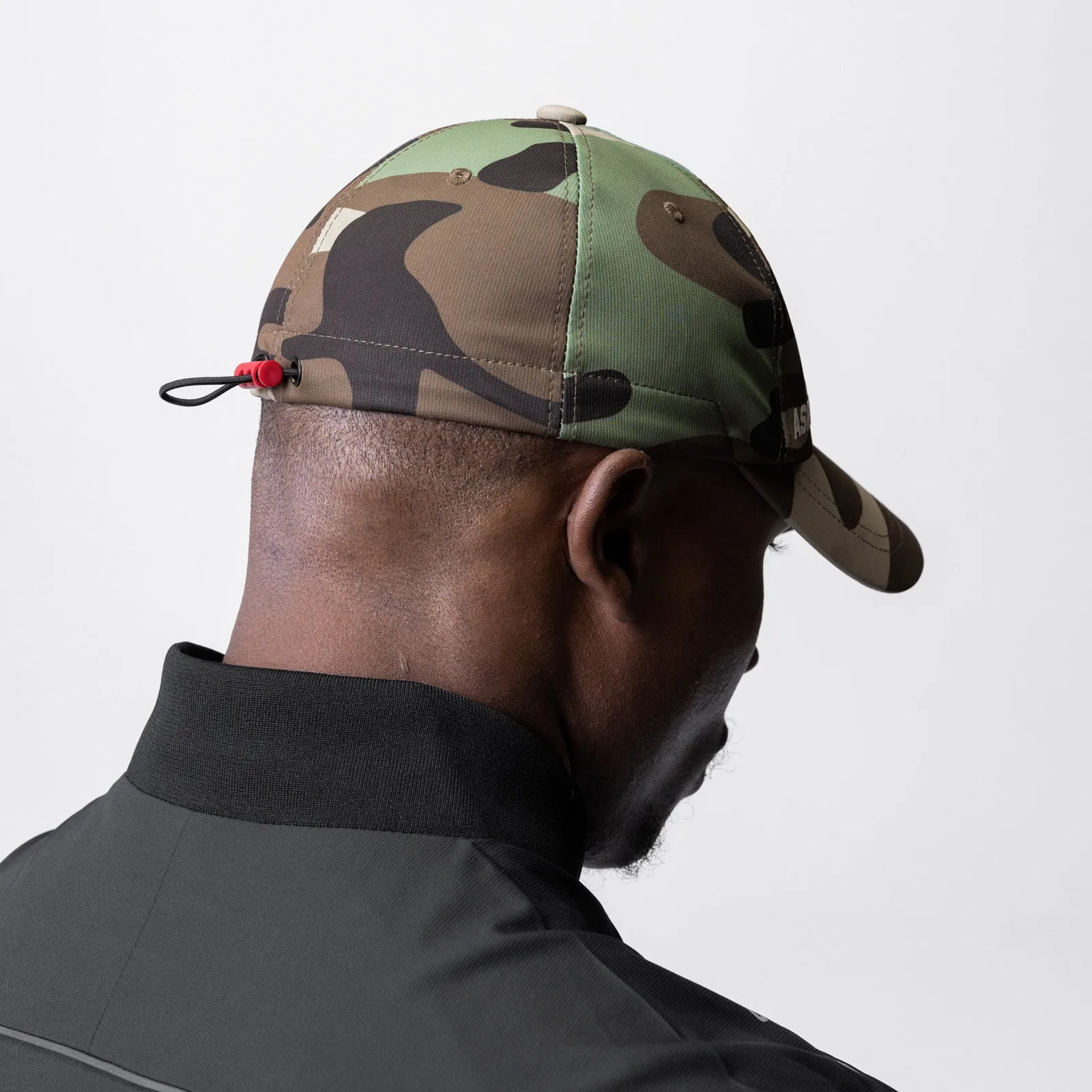 0744. Waterproof Cinch Hat - Woodland Camo