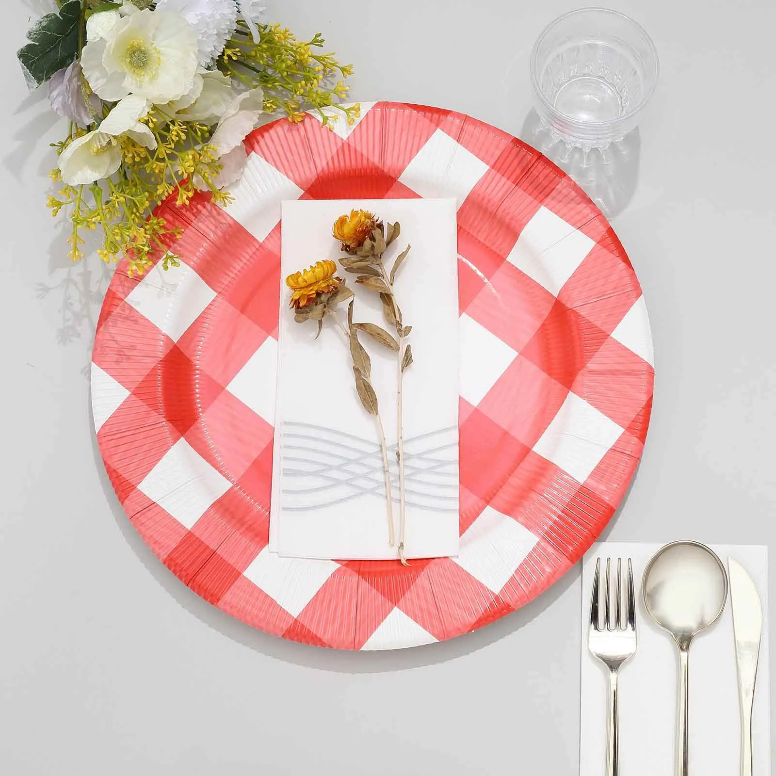 10 Pack 13" Red White Buffalo Plaid Disposable Charger Plates, Round Checkered Sunray Cardboard Serving Trays- 350 GSM