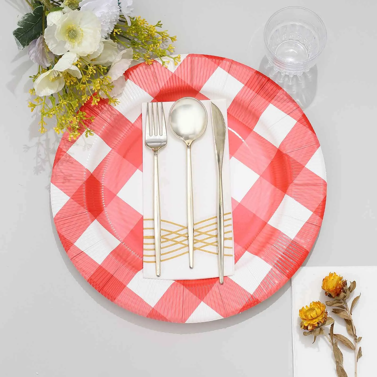 10 Pack 13" Red White Buffalo Plaid Disposable Charger Plates, Round Checkered Sunray Cardboard Serving Trays- 350 GSM