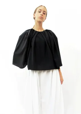 Angular pleated Top/ Navy / 100% Virgin Wool Angular pleated Top/ Navy / 100% Virgin Wool