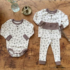 Baby Floral Stitching Girls Cotton Pajamas  Two-piece Set Wholesale Baby Girls Clothes Baby Floral Stitching Girls Cotton Pajamas  Two-piece Set Wholesale Baby Girls Clothes