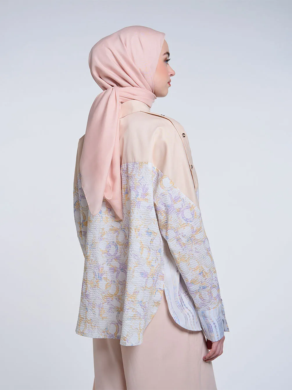 DESHA REGULAR TOP IVORY