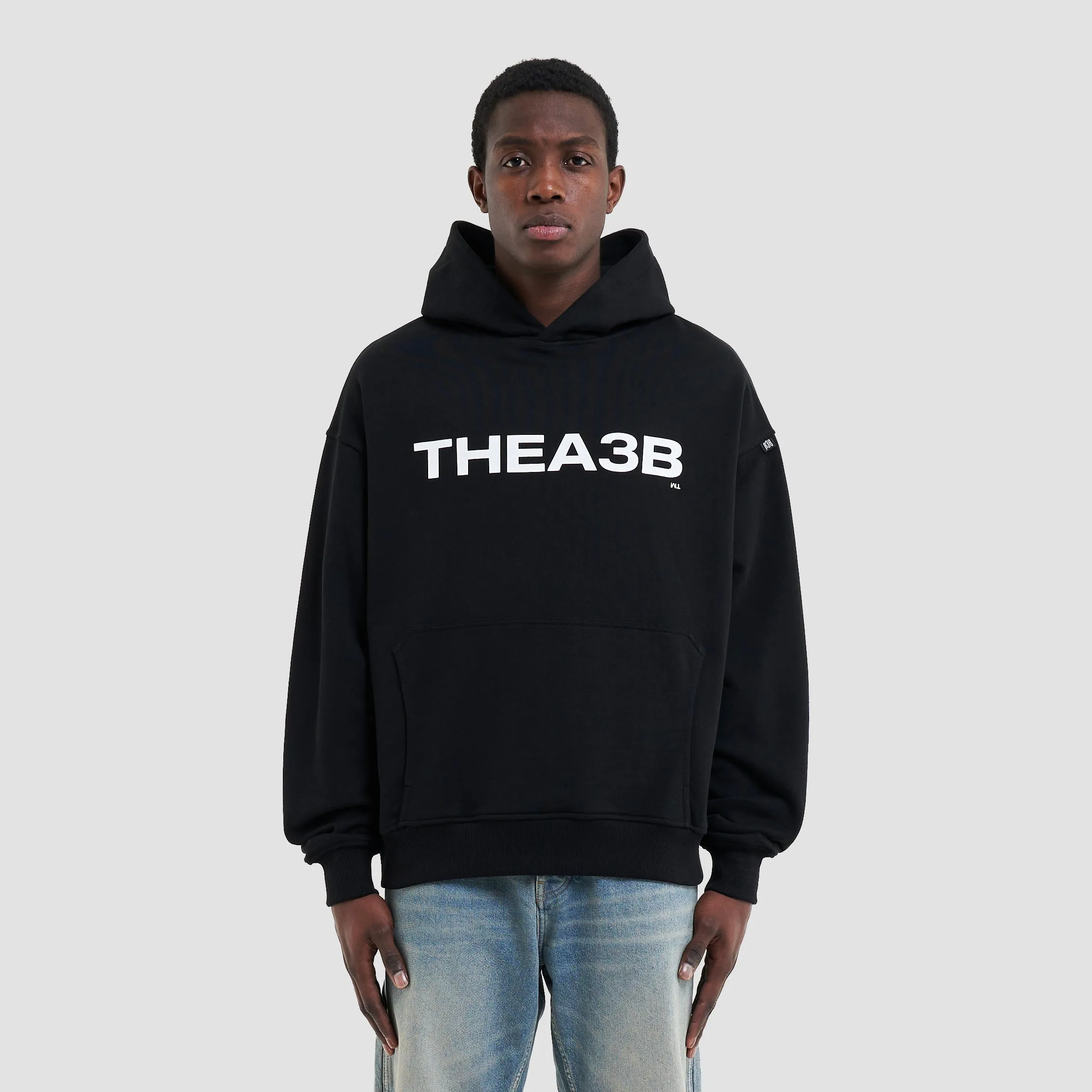 ESSENCE LOGO HOODIE - BLACK