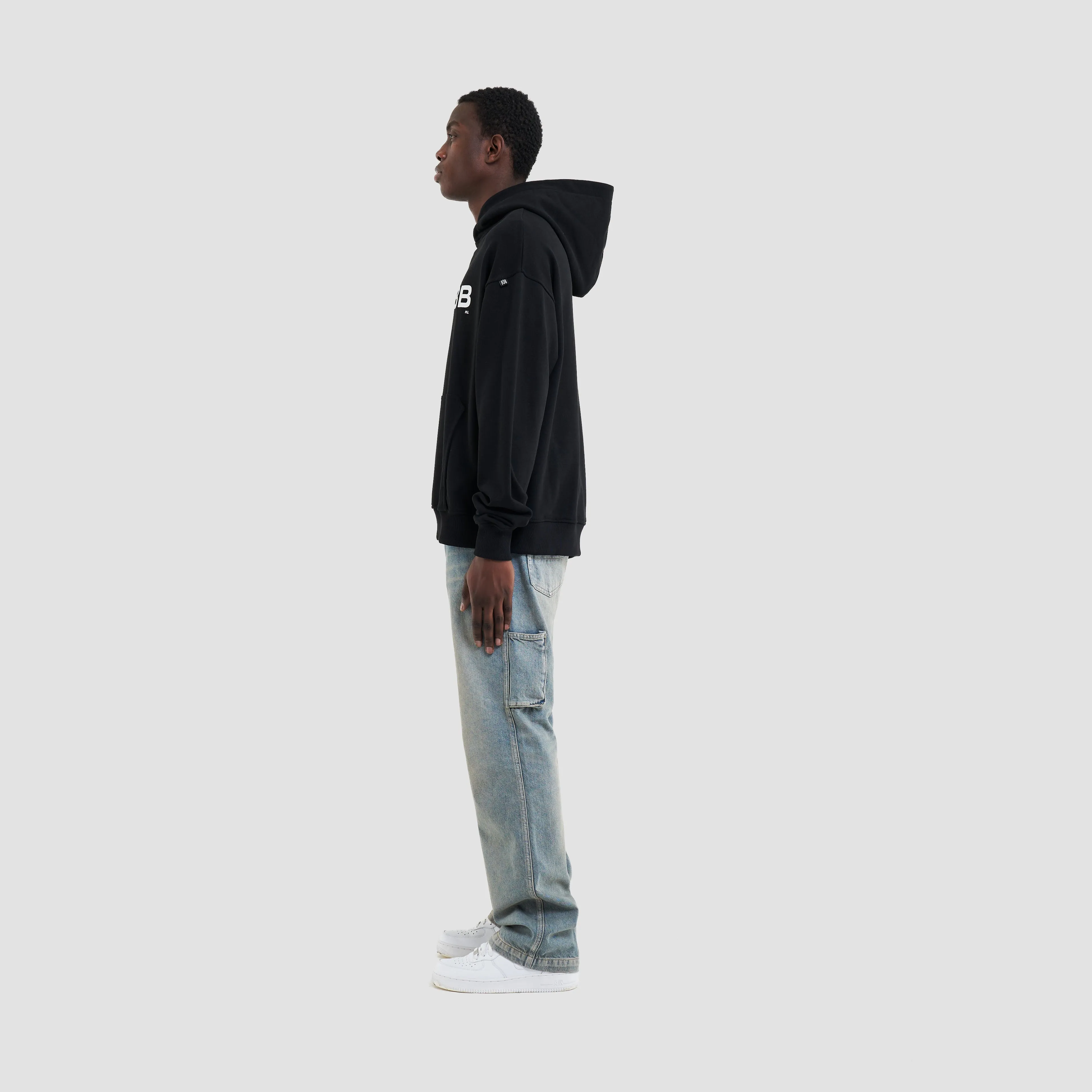 ESSENCE LOGO HOODIE - BLACK