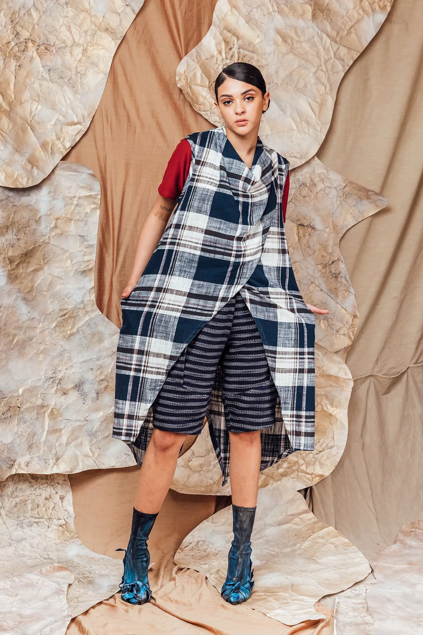 SL23 ISSA DRAPE VEST - MADRAS CHECK