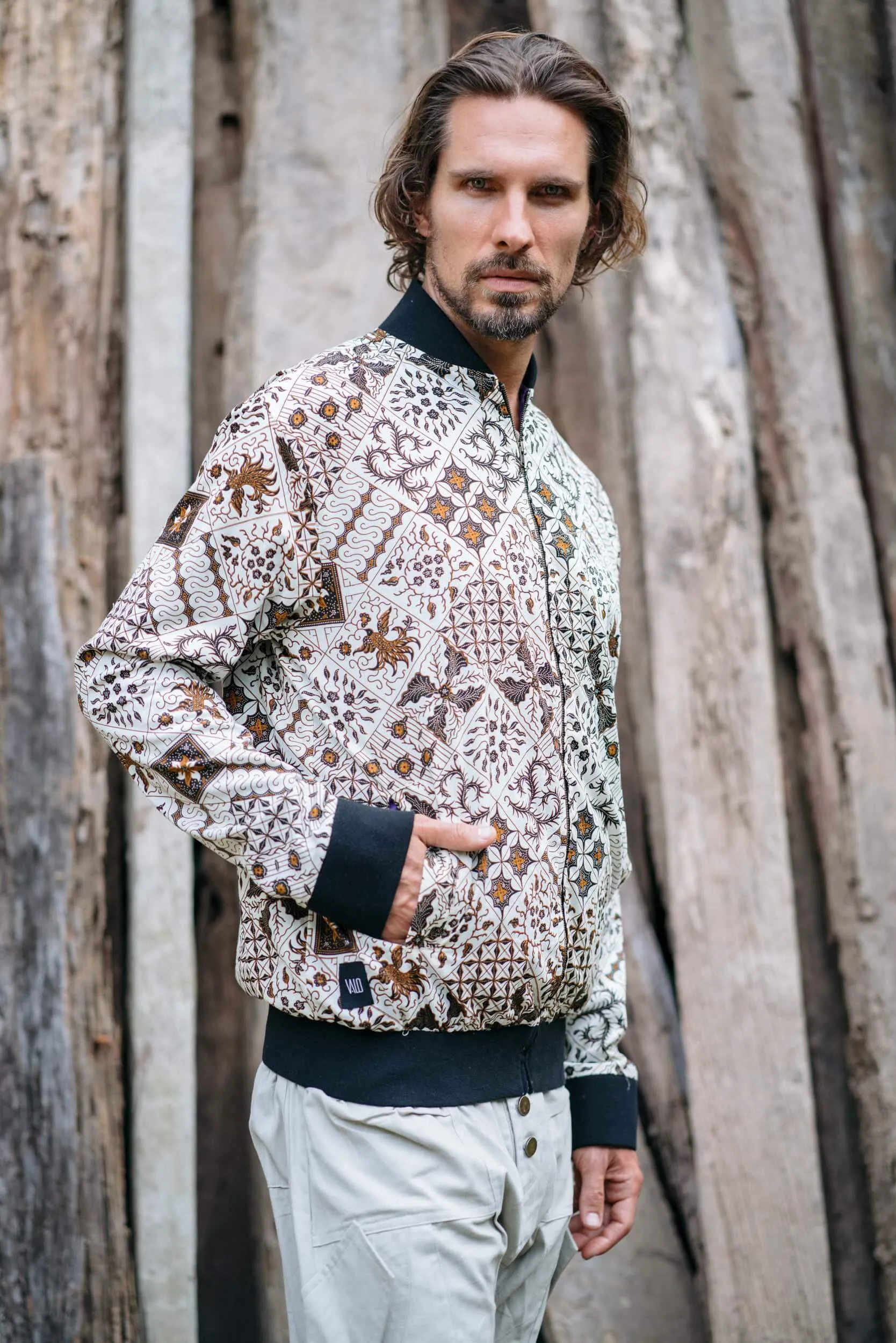 VALO BOMBER - Reversible Multicolor Bomber Jacket with Unique Print