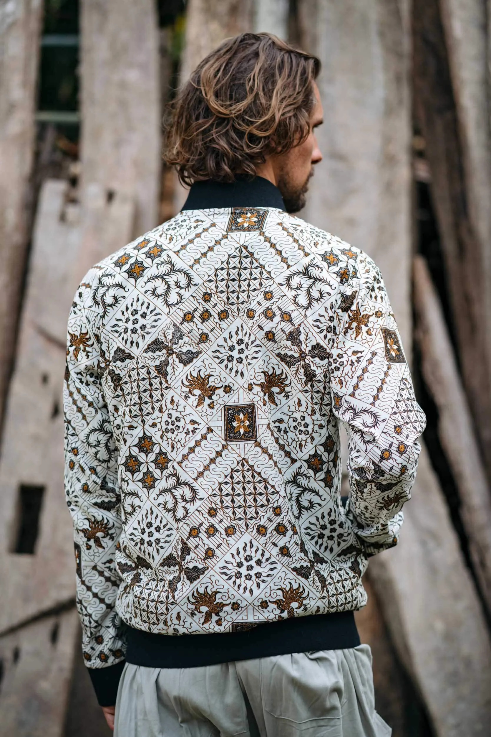 VALO BOMBER - Reversible Multicolor Bomber Jacket with Unique Print
