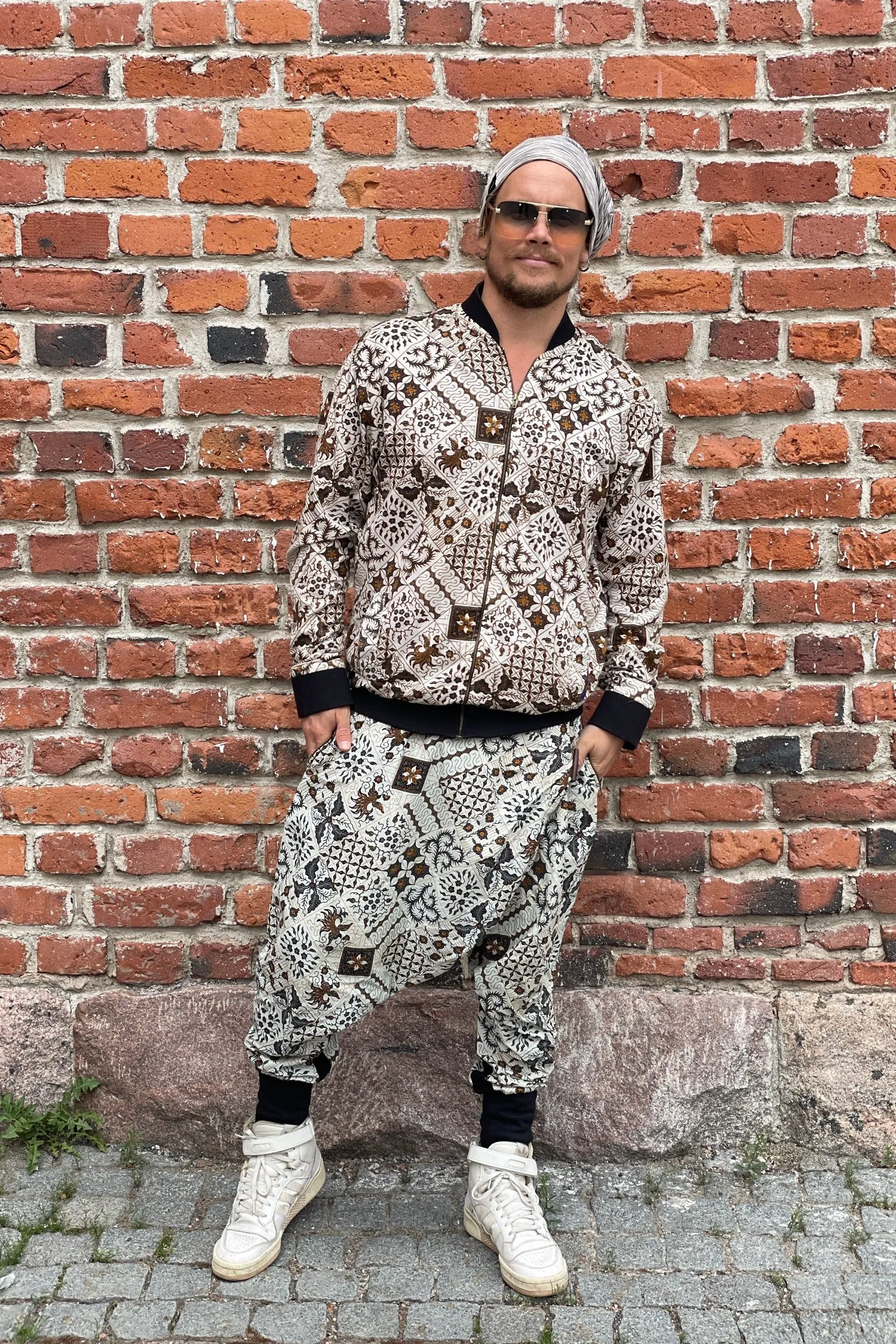 VALO BOMBER - Reversible Multicolor Bomber Jacket with Unique Print